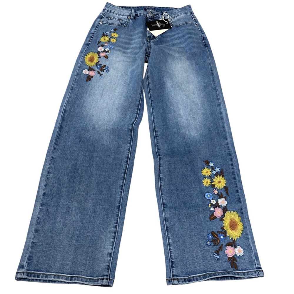 Flamingals Womens Floral Embroidered High Rise Wide Leg Jeans Size Small NWT